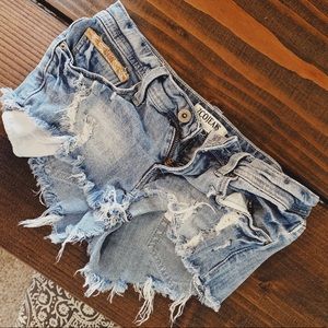 ❌SOLD❌ Used Zco Jean Shorts size 5